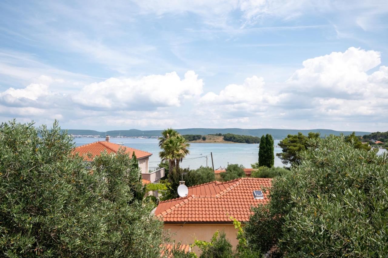 Apartments And Rooms By The Sea Mrljane, Pasman - 327 Nevidane Exterior photo