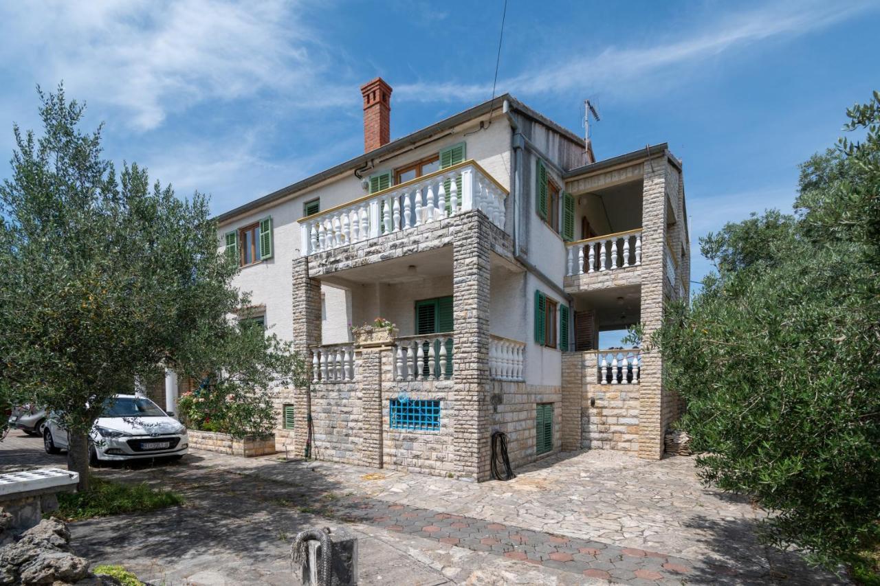 Apartments And Rooms By The Sea Mrljane, Pasman - 327 Nevidane Exterior photo